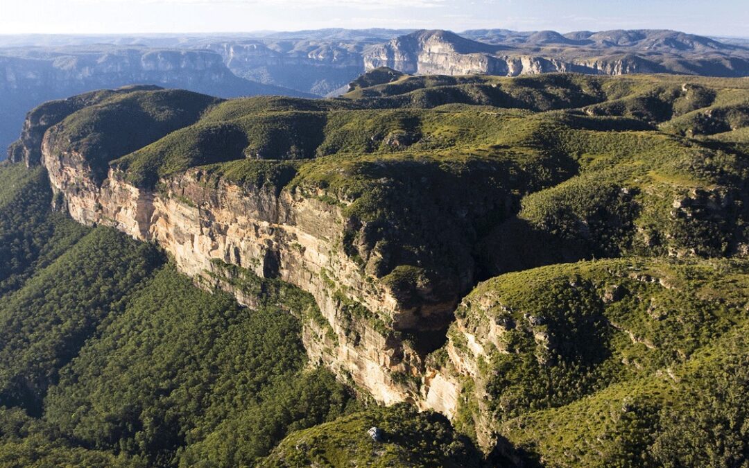 Discover the Beauty of the Blue Mountains with Our Taxi Tours